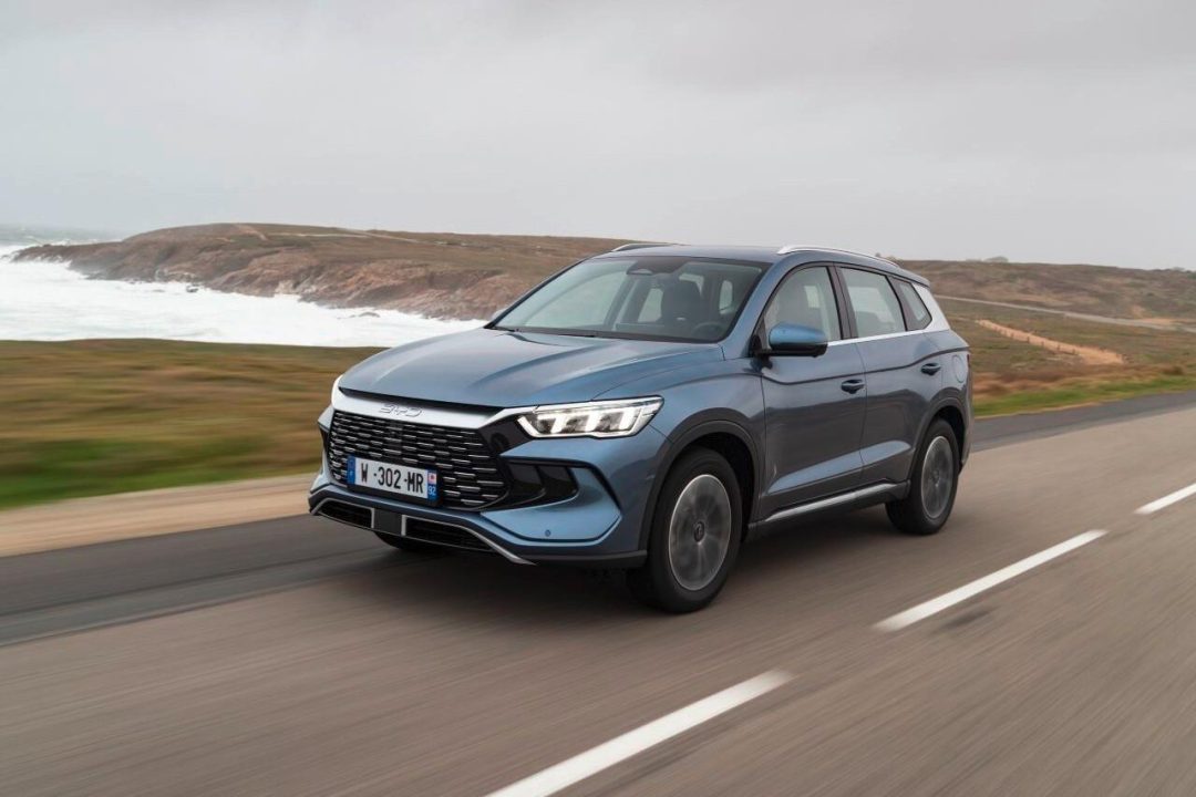 découvrez les modèles de motos et scooters concernés par le contrôle technique à partir de 2026 et préparez-vous aux nouvelles obligations pour circuler en toute légalité.