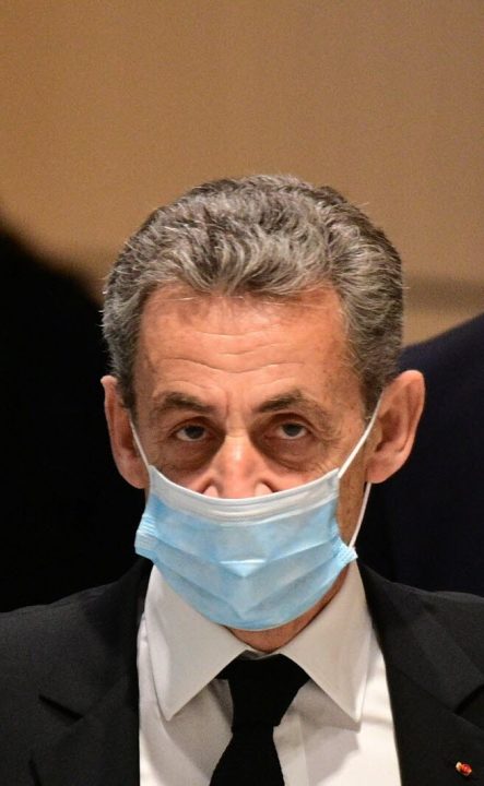 affaire sarkozy : enquête sur un éventuel trafic d'influence lié à la russie classée sans suite. retrouvez toutes les informations et les analyses sur ce dossier.