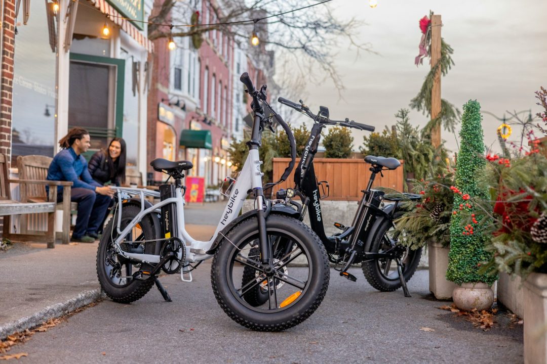 découvrez pourquoi les fatbikes suscitent des réserves chez certaines mairies et les enjeux liés à leur utilisation en milieu urbain.